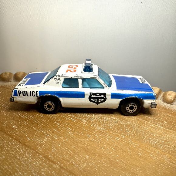 Vintage Die-Cast Lot of 10 Emergency & Utility Matchbox Vehicles - Police, Fire - Picture 7 of 16